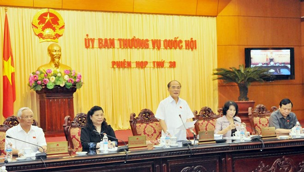 Chủ tịch Quốc hội Nguyễn Sinh Hùng chủ trì và phát biểu khai mạc Phiên họp lần thứ 30 của Ủy ban Thường vụ Quốc hội khóa XIII