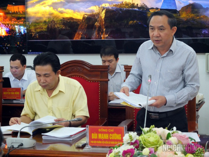 Đồng chí Bùi Mạnh Cường, Phó Viện trưởng Viện kiểm sát nhân dân tối cao, Phó trưởng Đoàn công tác số 3 thông báo kế hoạch kiểm tra, giám sát tại tỉnh Lào Cai.