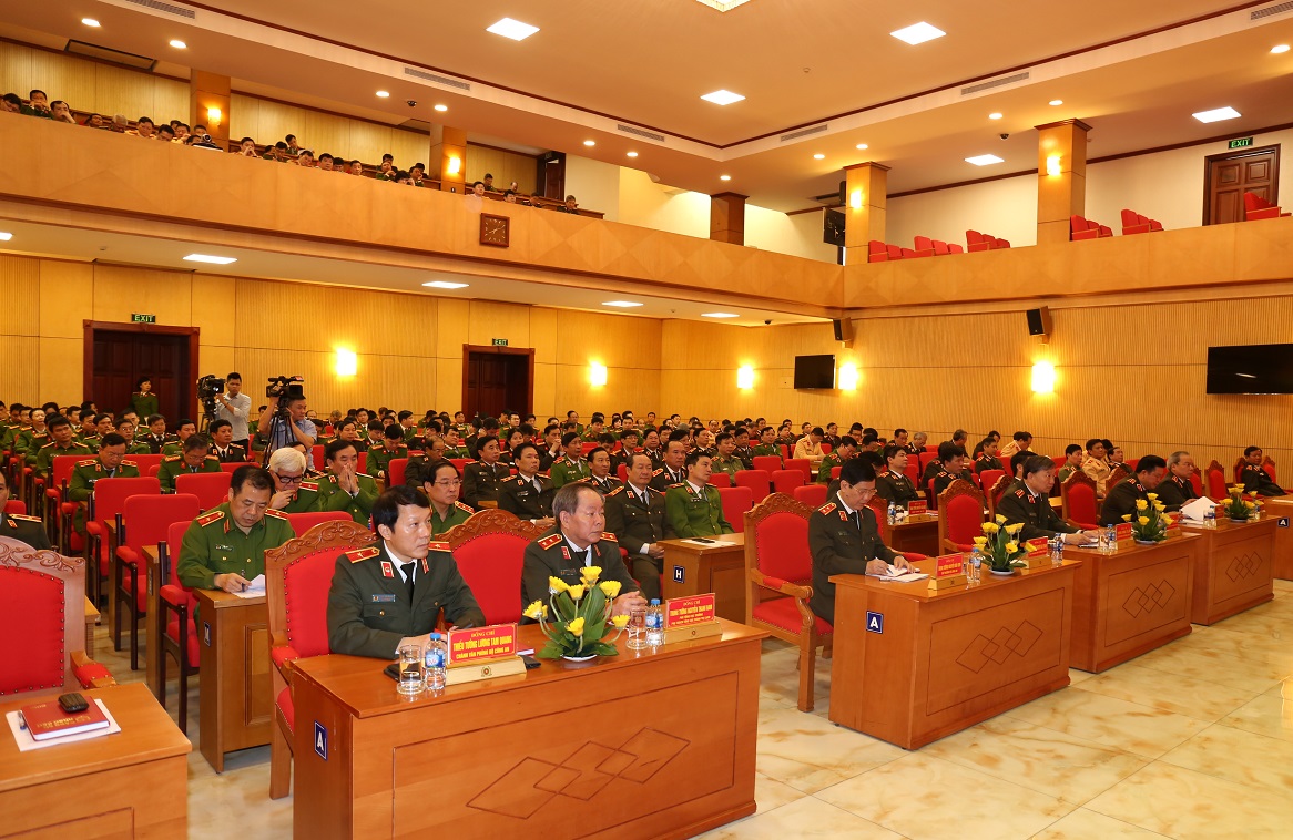 Các đại biểu dự hội nghị của Bộ Công an