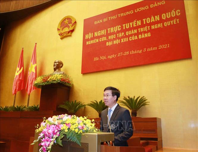 Đồng chí Võ Văn Thưởng, Ủy viên Bộ Chính trị, Thường trực Ban Bí thư phát biểu khai mạc, chỉ đạo Hội nghị. Ảnh: Phương Hoa/TTXVN