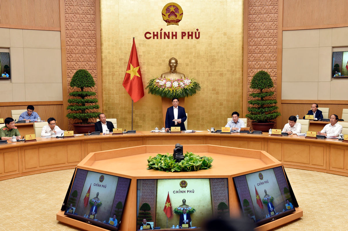 Chính phủ họp triển khai công việc sau khi kiện toàn