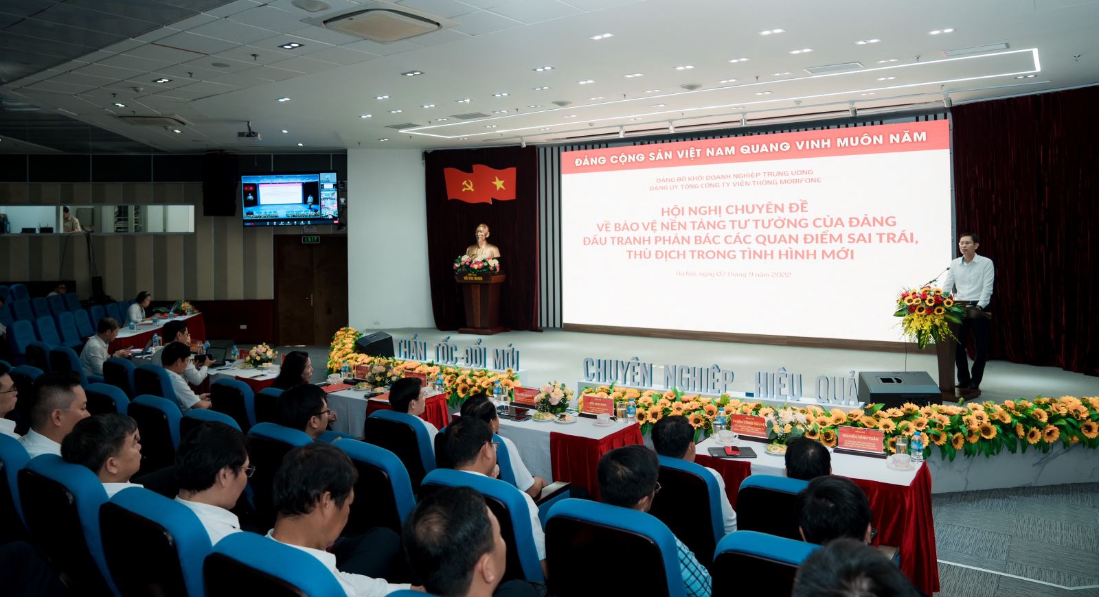 Toàn cảnh Hội nghị