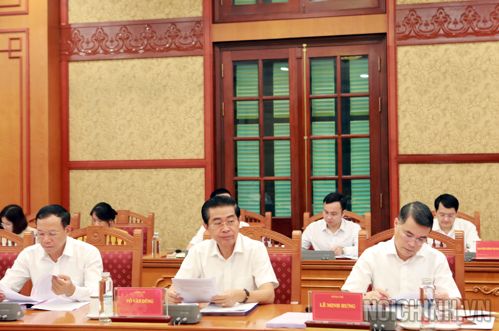Các đại biểu dự Cuộc họp