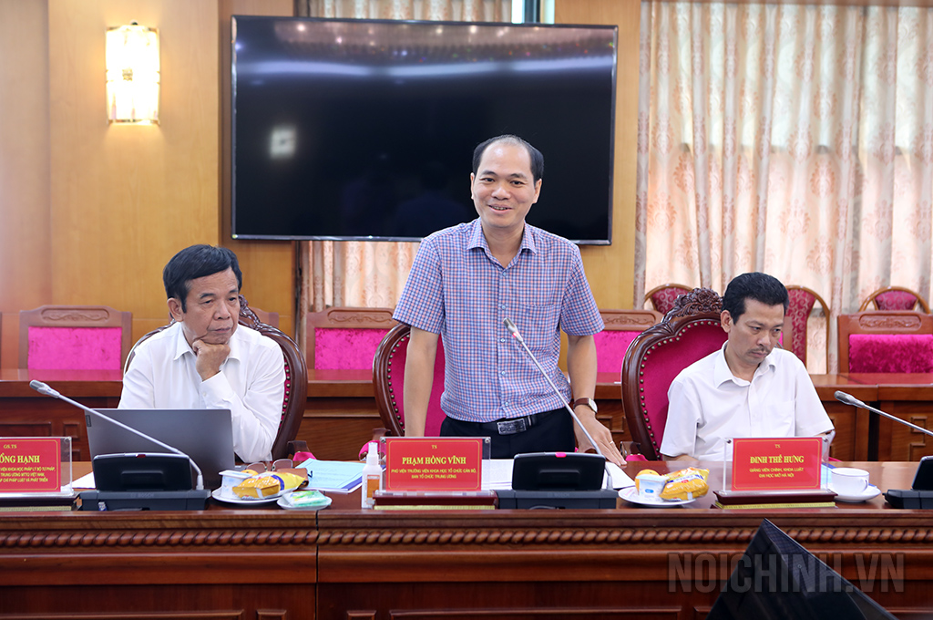 Đồng chí TS. Phạm Hồng Vĩnh, Phó Viện trưởng Viện Khoa học Tổ chức cán bộ, Ban Tổ chức Trung ương