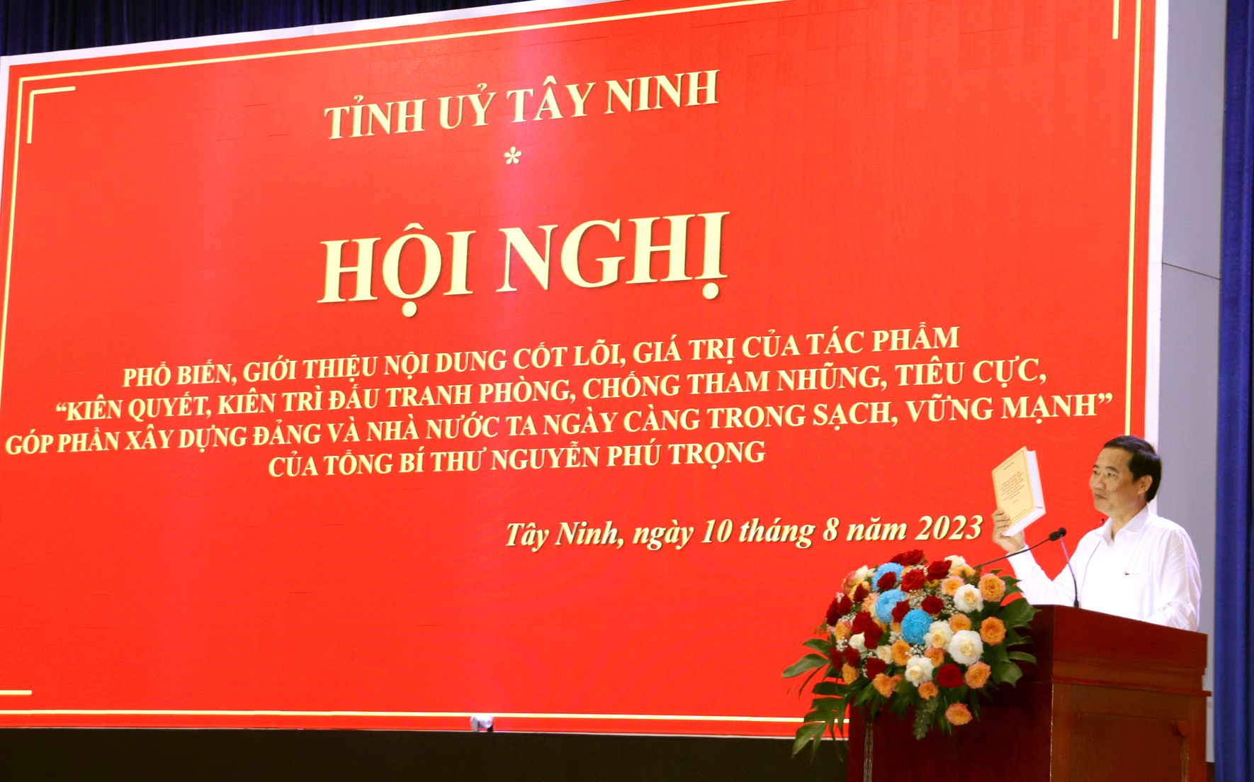Đồng chí Nguyễn Thái Học, Phó Trưởng Ban Nội chính Trung ương quán triệt nội dung cốt lõi, giá trị Cuốn sách về phòng, chống tham nhũng, tiêu cực của đồng chí Tổng Bí thư Nguyễn Phú Trọng