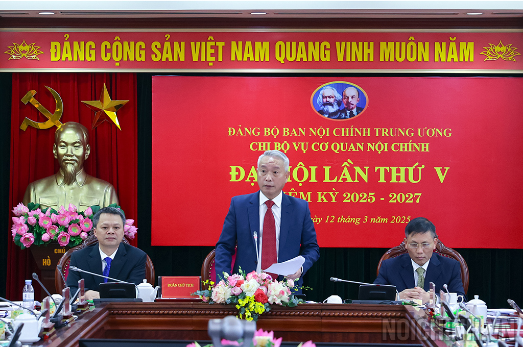 Đoàn Chủ tịch chủ trì Đại hội