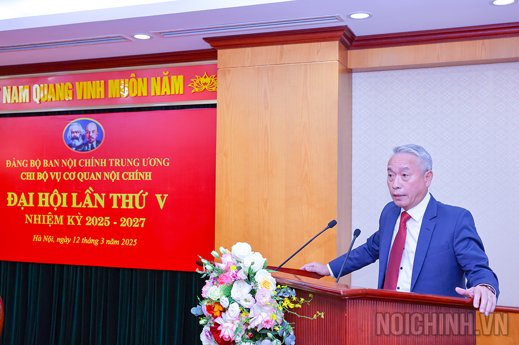 Đồng chí Nguyễn Quốc Vinh, Bí thư Chi bộ nhiệm kỳ 2022-2025 khai mạc Đại hội