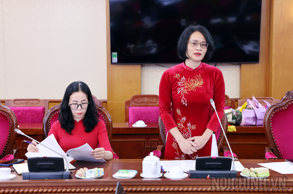 Đồng chí Phạm Hoài Bắc, Chuyên viên Cao cấp Vụ Pháp luật phát biểu tại Đại hội