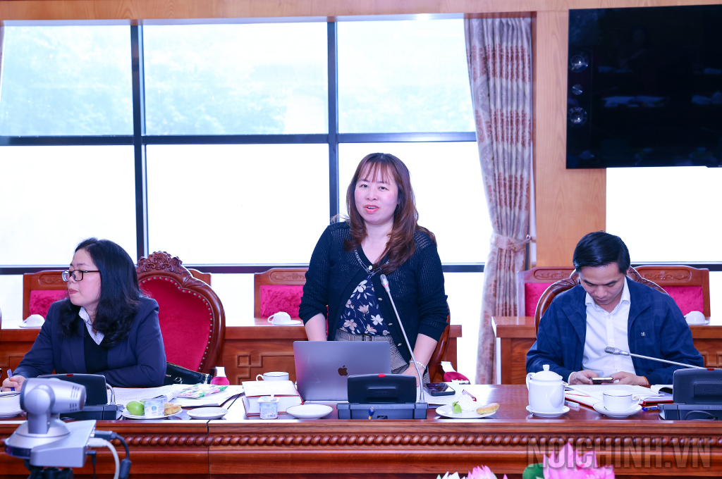 Đồng chí Trương Thị Hồng Hà, Phó Vụ trưởng Vụ nghiên cứu tổng hợp Ban Nội chính Trung ương