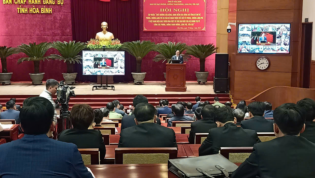 Toàn cảnh Hội nghị