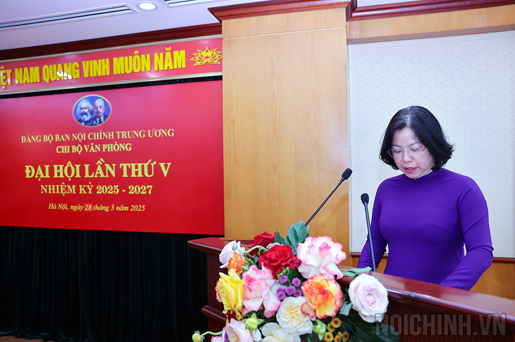 Đồng chí Nghiêm Thị Thanh Nga, Trưởng phòng