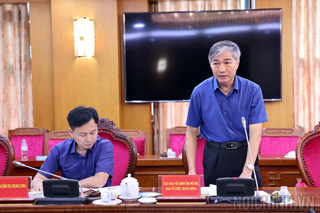 Đại diện Cục Bảo vệ chính trị nội bộ, Ban Tổ chức Trung ương phát biểu
