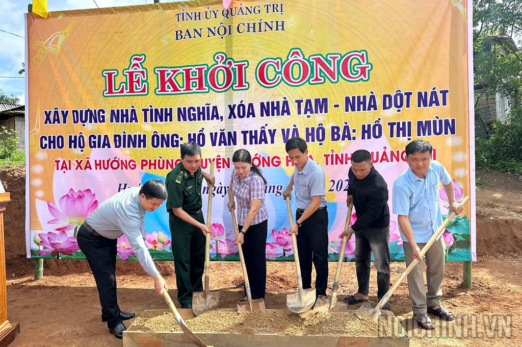 Quang cảnh buổi Lễ khởi công xây dựng nhà tình nghĩa 