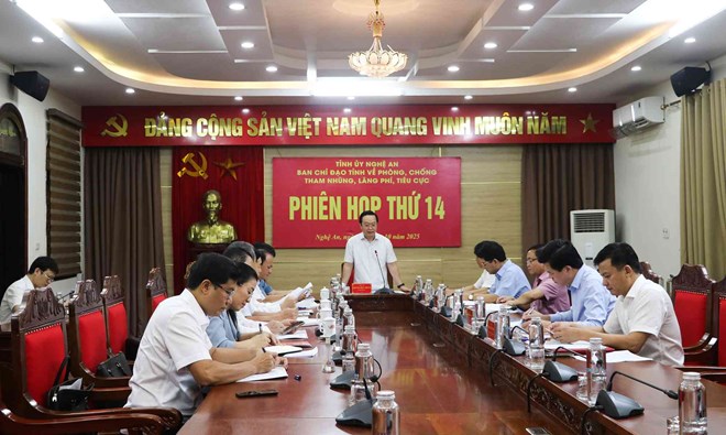 Quang cảnh Phiên họp