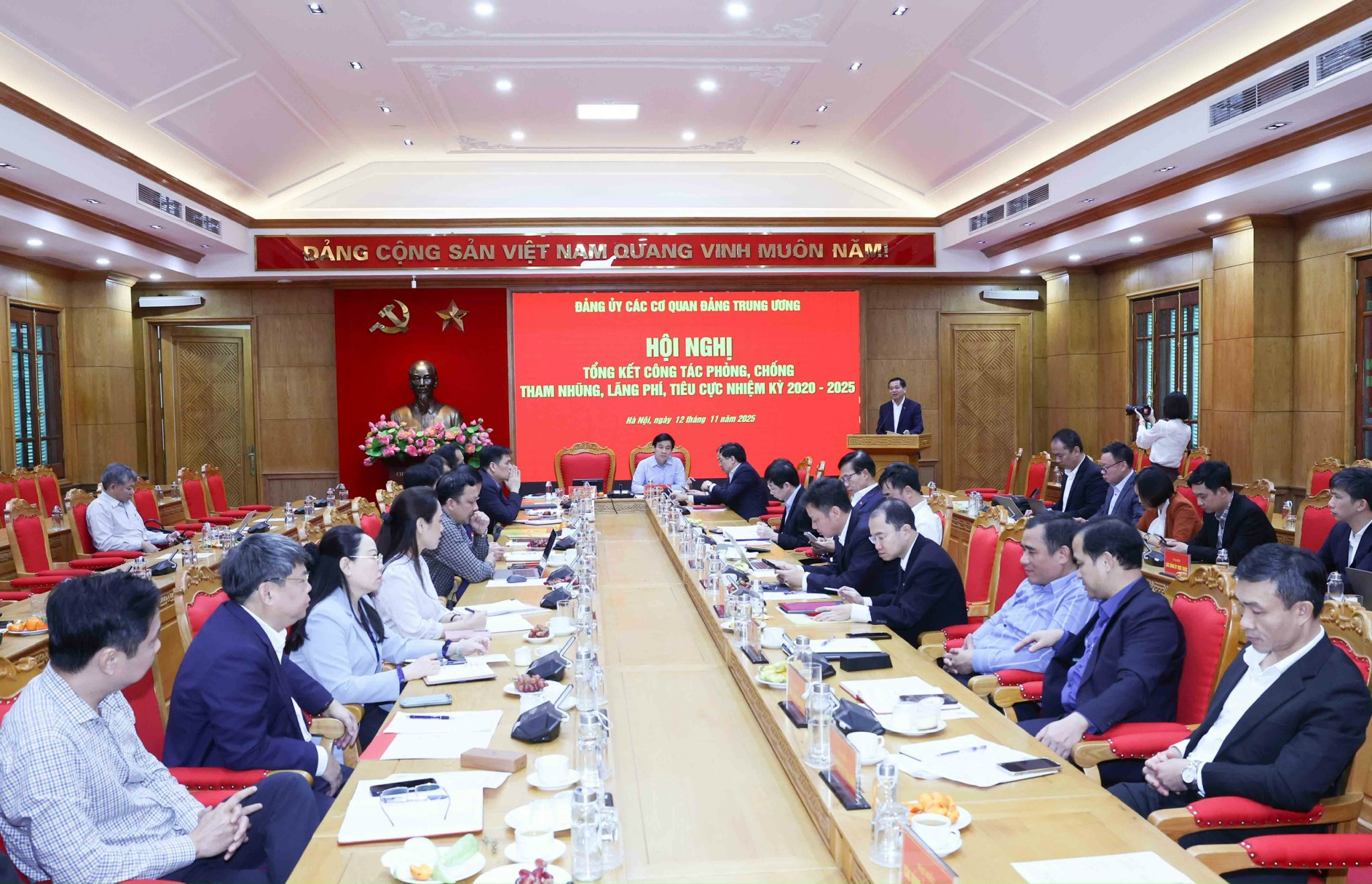 Toàn cảnh Hội nghị