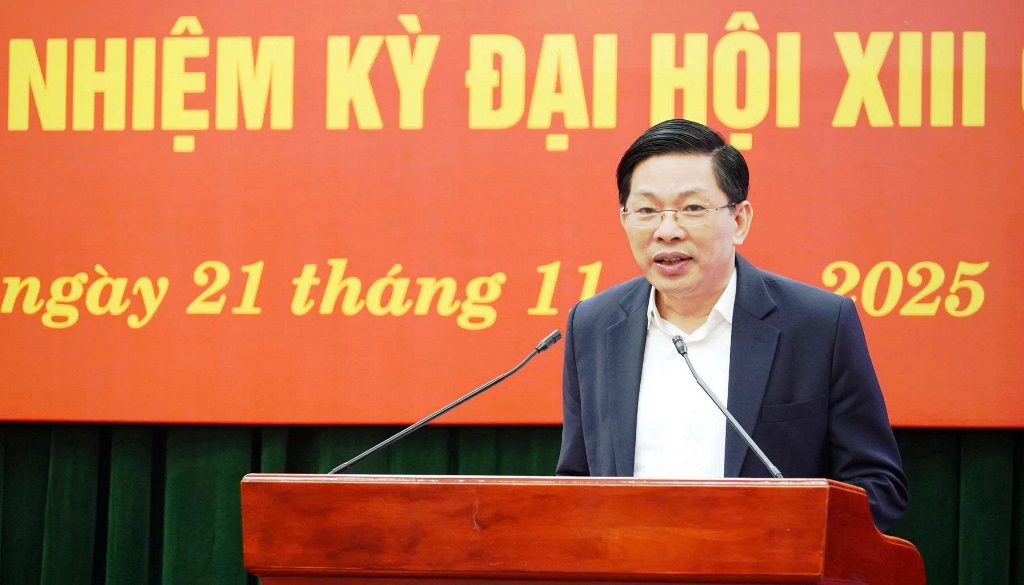 Đồng chí Đặng Văn Dũng, Phó Trưởng Ban Nội chính Trung ương phát biểu tại Hội nghị