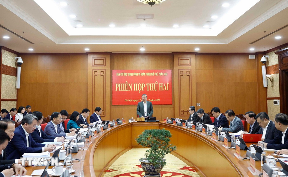 Toàn cảnh Phiên họp