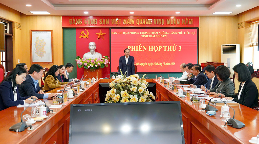 Quang cảnh Phiên họp