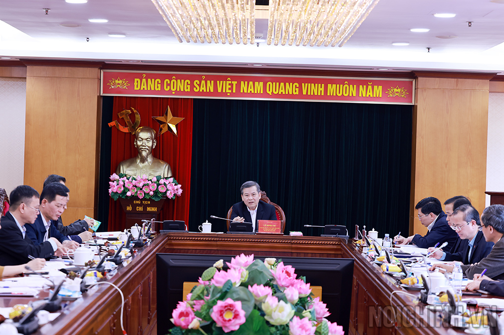 Đồng chí Lê Minh Trí, Ủy viên Bộ Chính trị, Phó Trưởng ban Thường trực Ban Nội chính Trung ương chủ trì Hội nghị