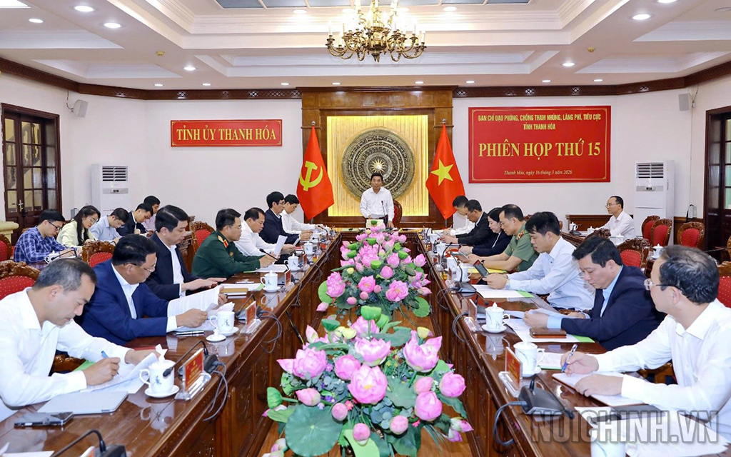  Toàn cảnh Phiên họp